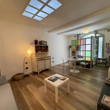 Apartmán Estense 12 In Centro Citta *