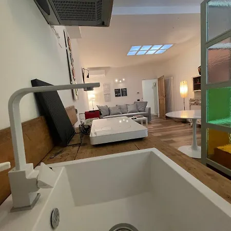 Apartment Estense 12 In Centro Citta