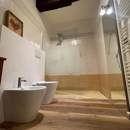 Estense 12 In Centro Citta