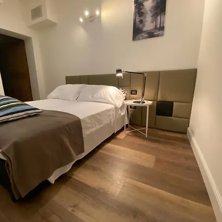 Estense 12 In Centro Citta Apartamento *